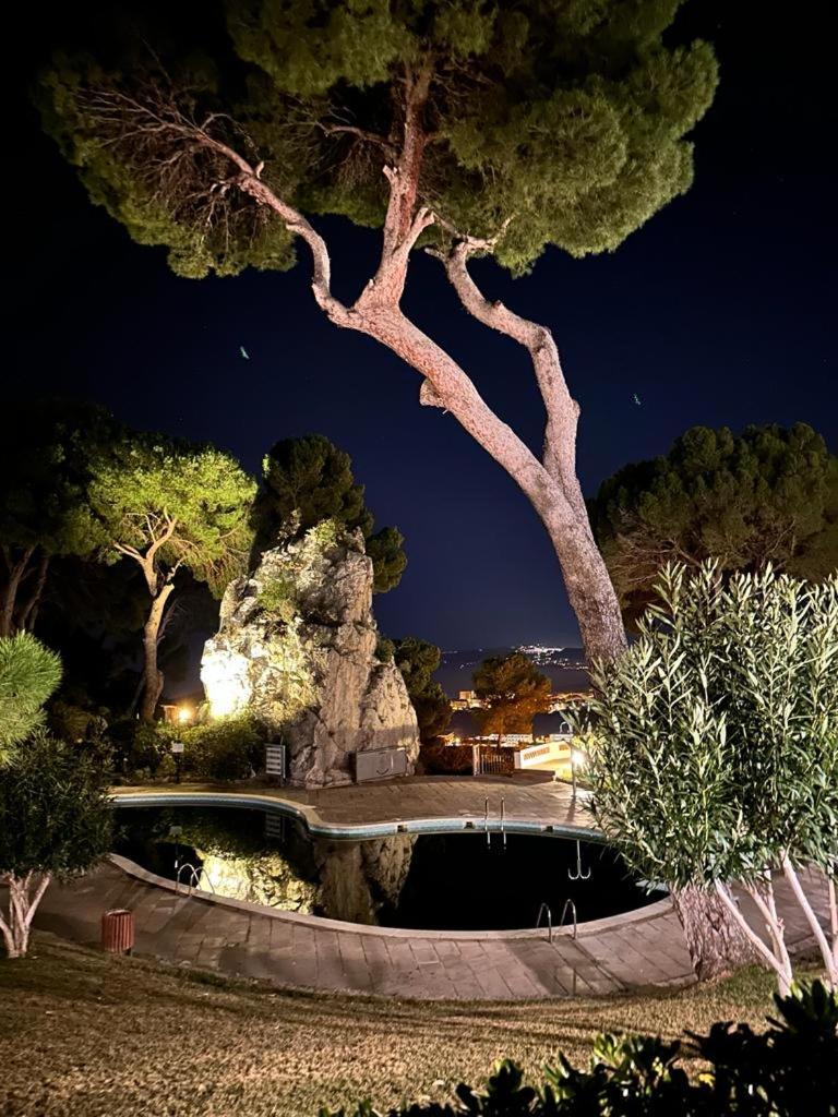 Mediterrania 98 Torroella de Montgrí Екстериор снимка