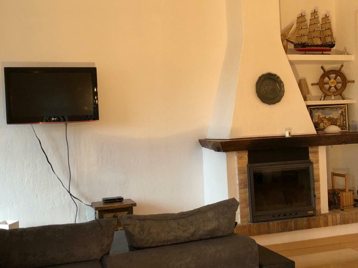 Mediterrania 98 Torroella de Montgrí Екстериор снимка